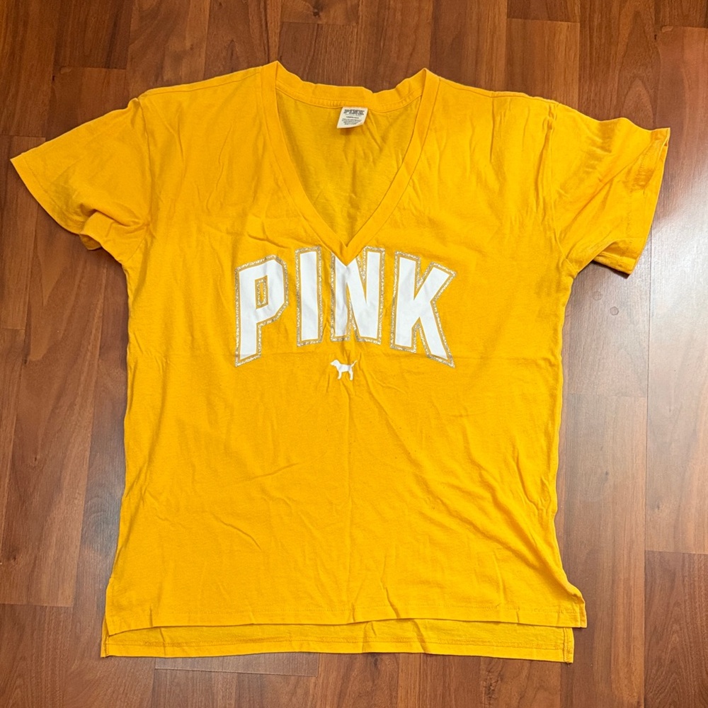 PINK V-neck Logo Tee in Mustard Yellow